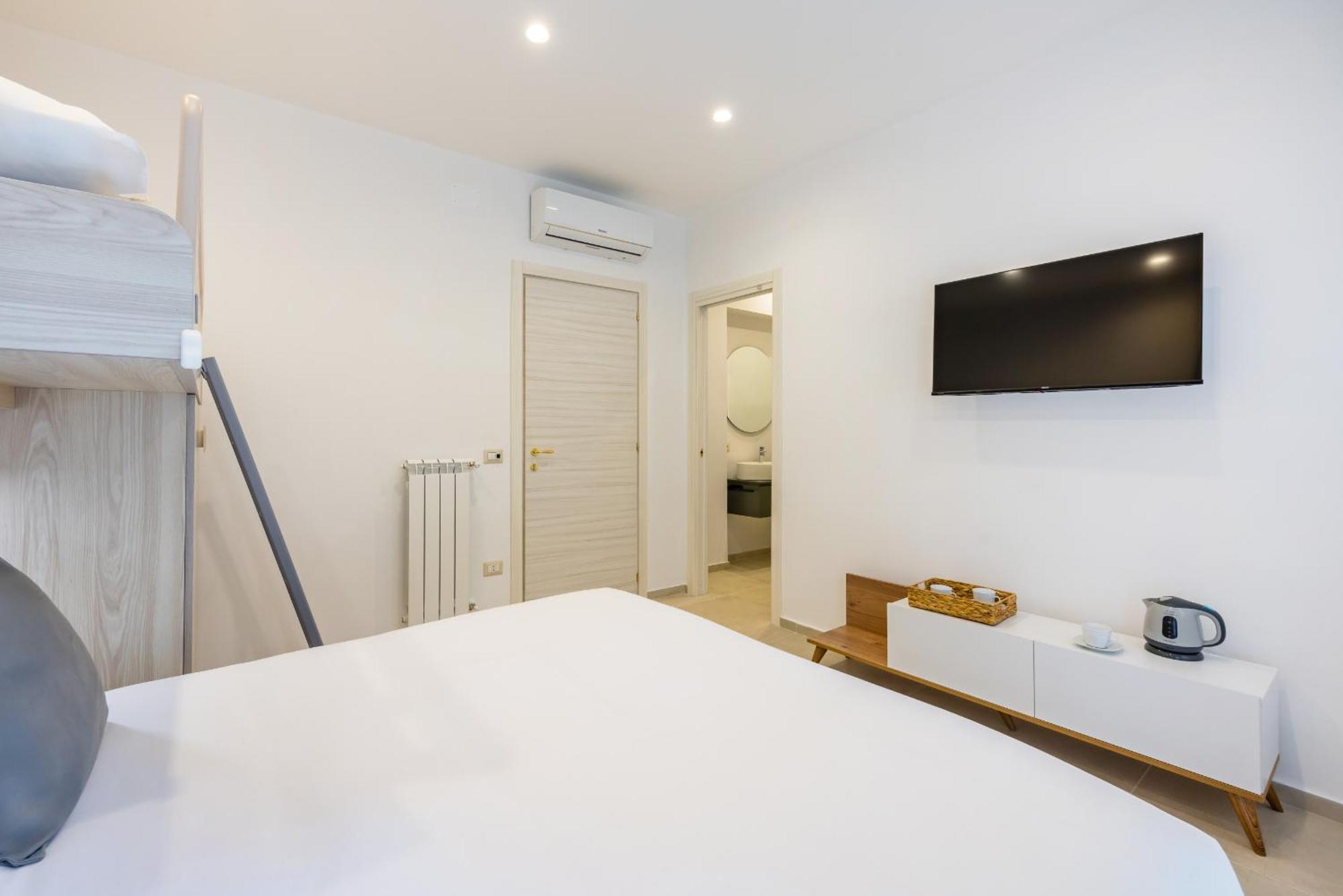 Montesanto View Rooms By Wonderful Italy Napoli Ngoại thất bức ảnh