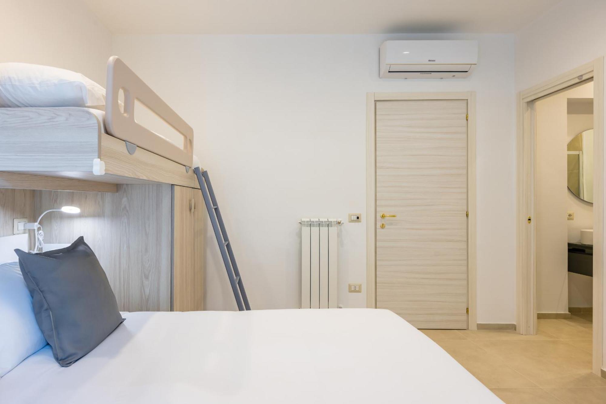 Montesanto View Rooms By Wonderful Italy Napoli Ngoại thất bức ảnh